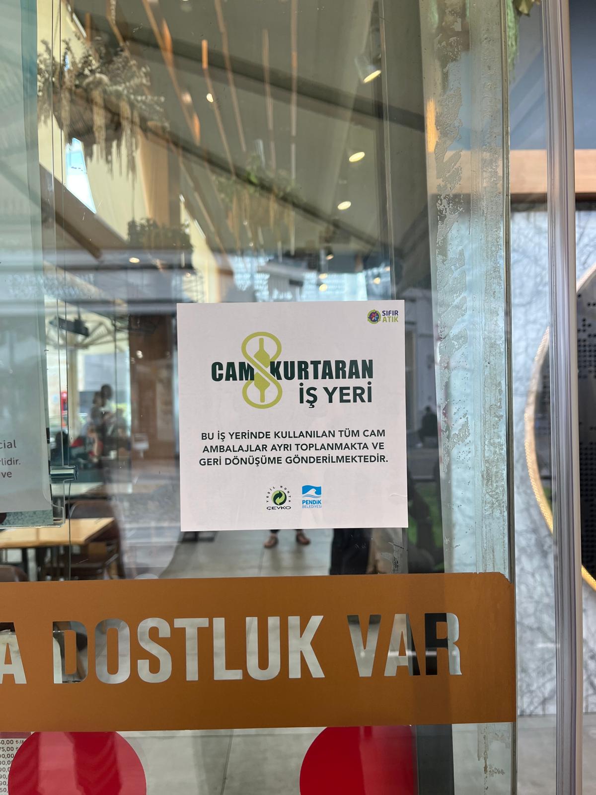 ÇEVKO Vakfı — Camkurtaran: Cam Geri Dönüşümünde Örnek Bir Uygulama Modeli Pendik Kafe ve Restoranlarında “Camkurtaran” Seferberliği — image 2 of 7