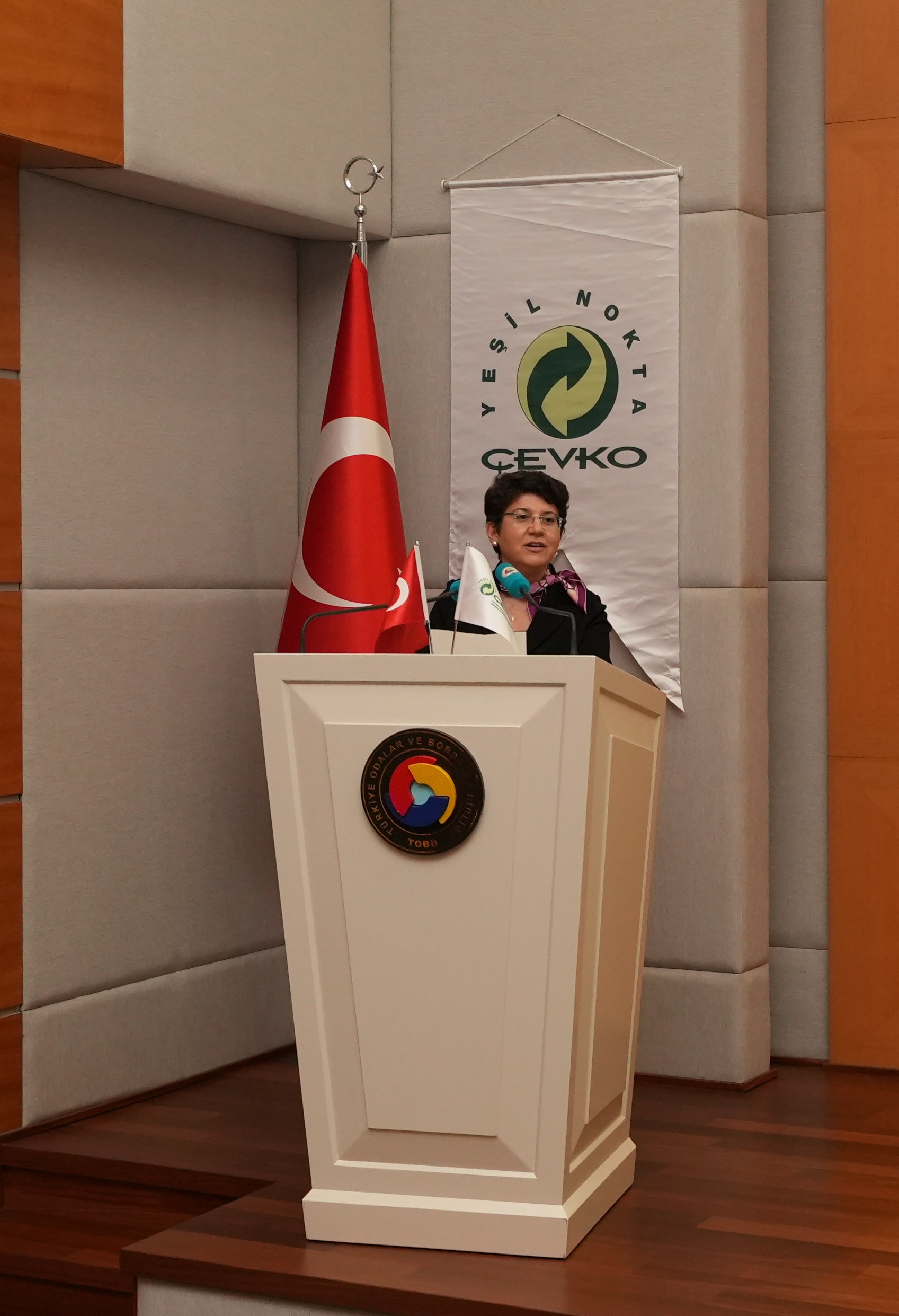 ÇEVKO Vakfı — Çevko Vakfı Yeşil Nokta Öğrenci Ödülleri Sahiplerini Buldu Çevko Vakfı geleneksel Yeşil Nokta Ödülleri kapsamında verilen 3. Yeşil Nokta Öğrenci Ödülleri, 2 Aralık 2025 tarihinde gerçekleştirilen t... — image 3 of 11