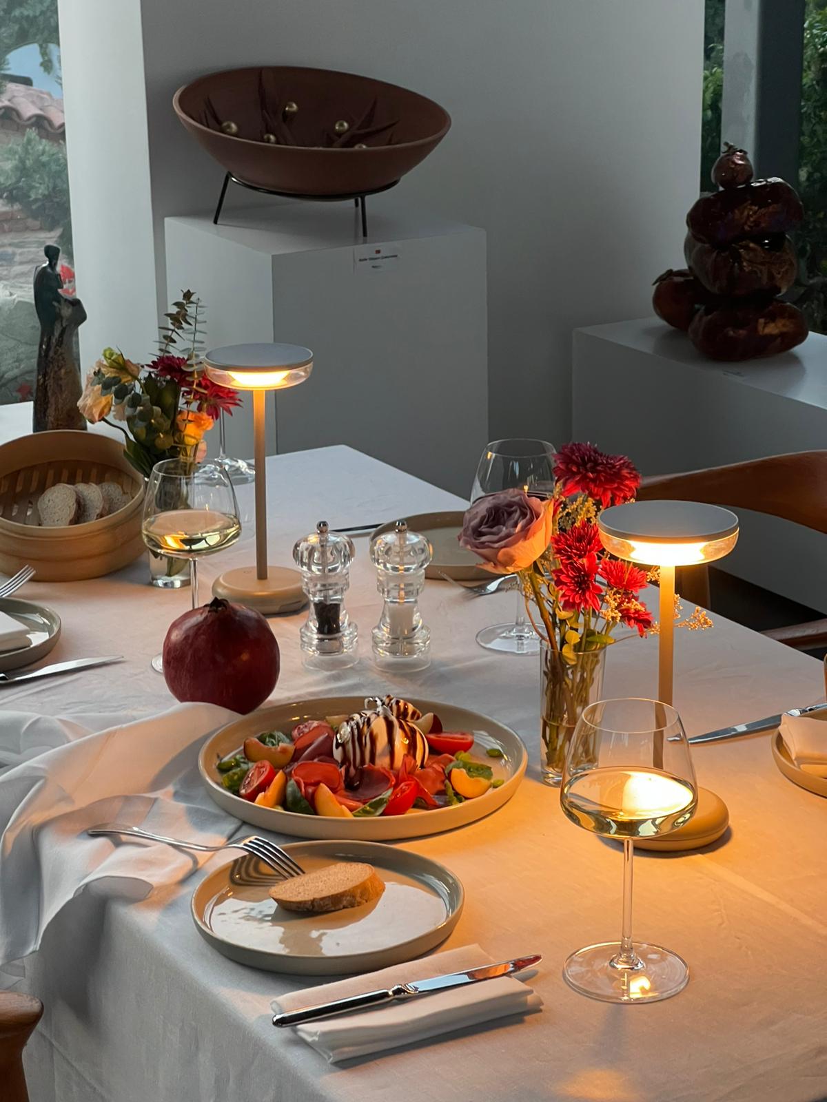 Göçtur — Yılbaşı Kuşadası’nda BİR Başka Güzel Göçtur bünyesinde faaliyet gösteren Gio Restaurant & Rooftop ve Taşhane, Kuşadası’nda misafirlerine unutulmaz bir yılbaşı sunmaya hazırlanıyorlar. — image 1 of 5